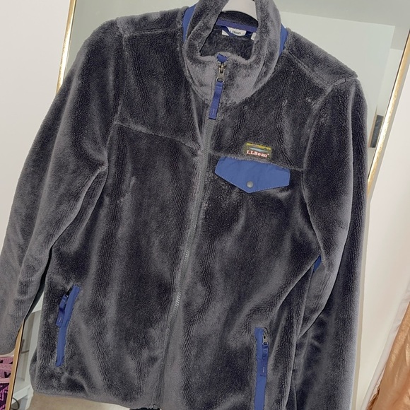 Like New LL BEAN Fleece Jacket - Picture 1 of 3